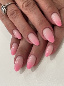 babycolor rose - ongles avec capsules roses nailsbyness